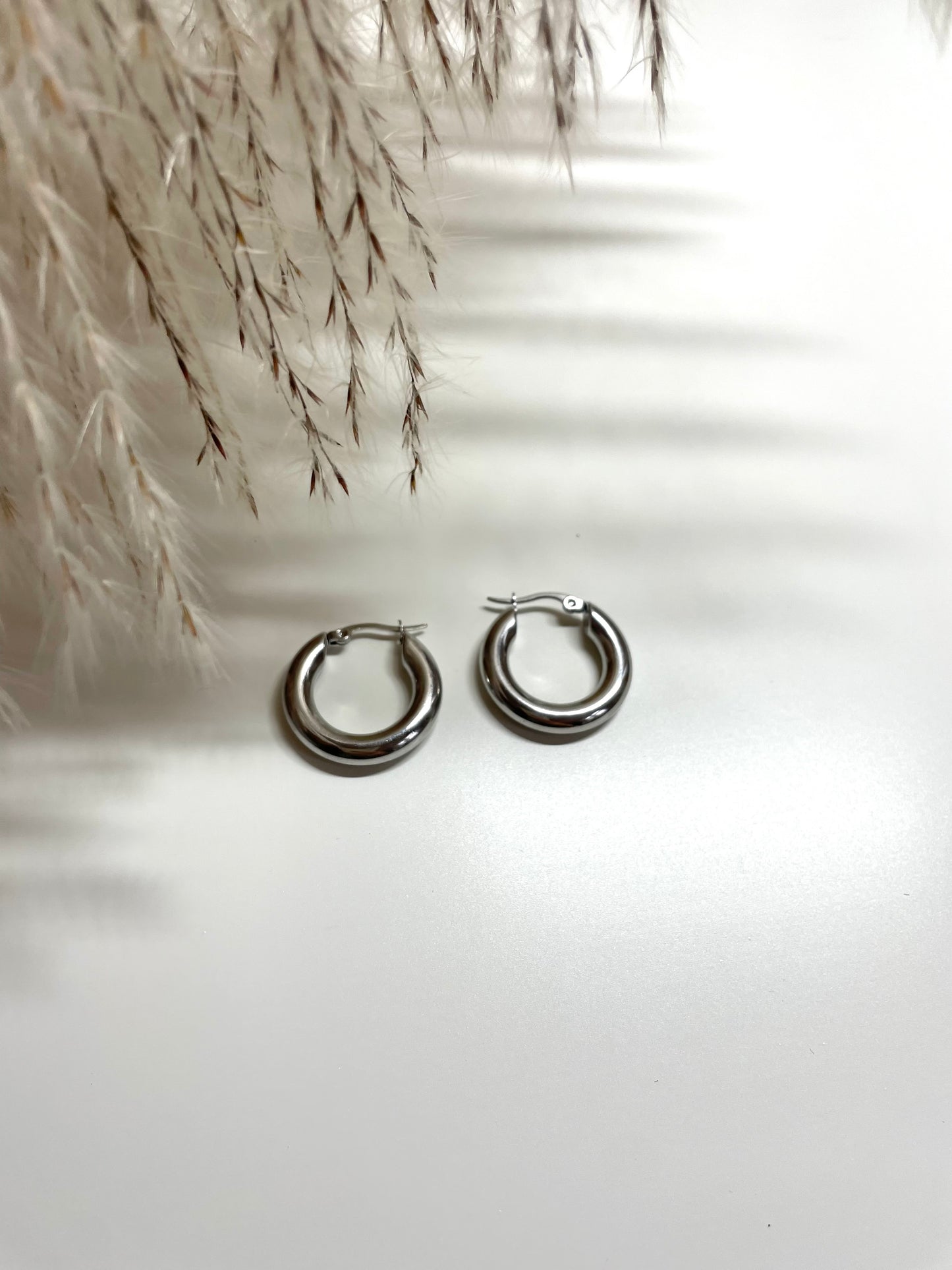 Margot Chunky Hoop Earrings