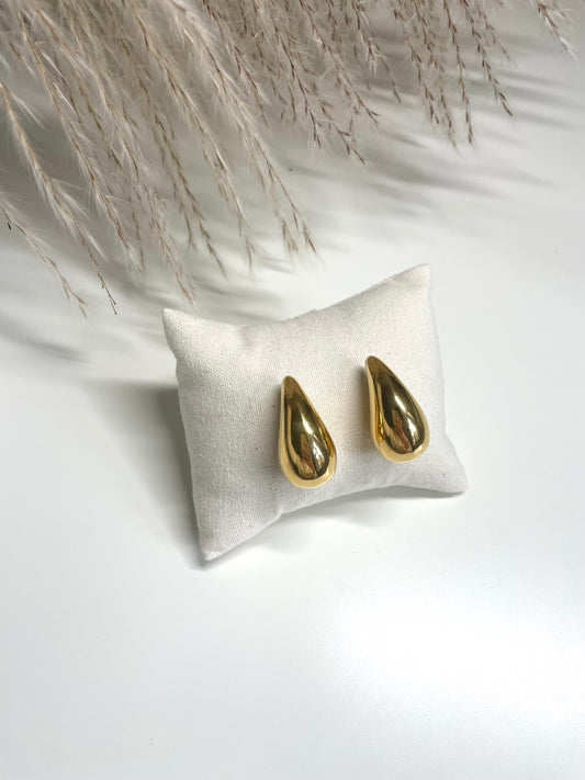 Nancy Teardrop Earrings